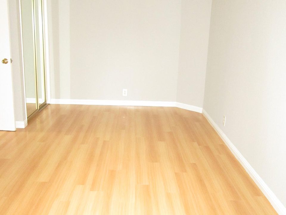 1st image of 1615 E Broadway APT J
