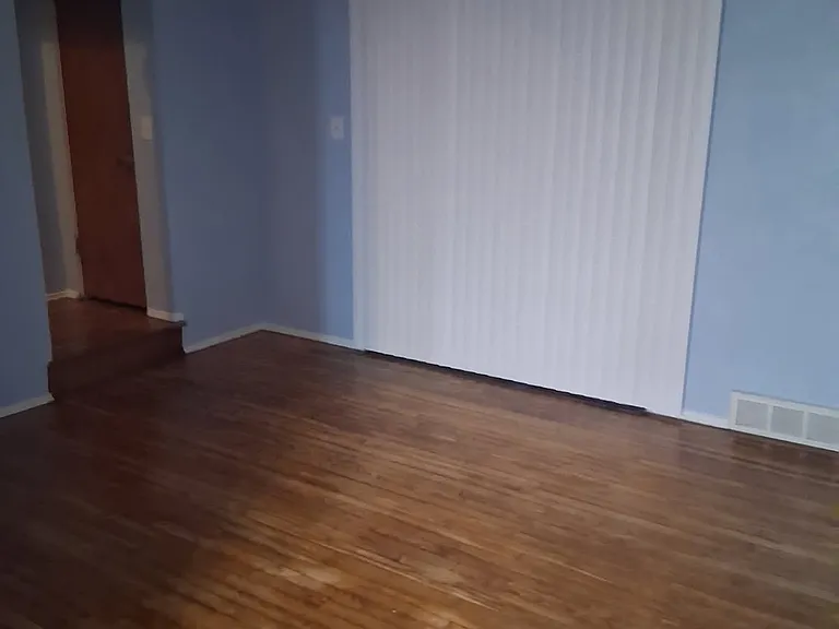 3443 Corona St — Photo 8