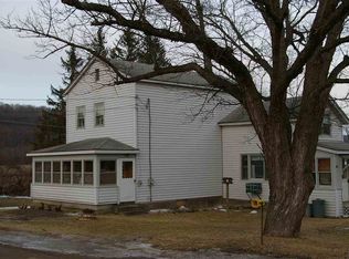 129 Mohawk St, Sprakers, NY 12166