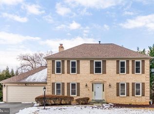 11433 Beechgrove Ln, Rockville, MD 20854