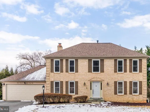 11433 Beechgrove Ln, Potomac, MD 20854