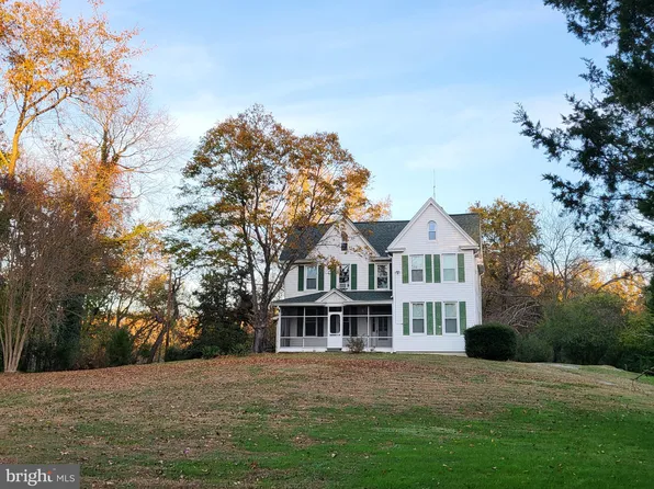 8121 Mount Harmony Ln, Owings, MD 20736