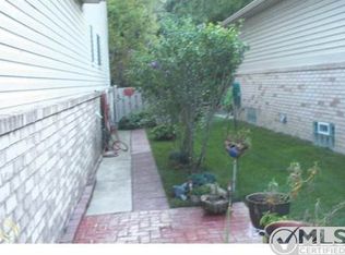 46917 Briar Towne Blvd, Chesterfield, MI 48051