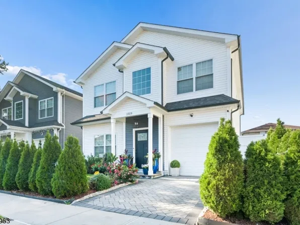 1019 Bishop Evans Way, Linden City, NJ 07036