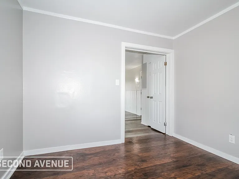 110 E Myrtle Dr — Photo 20