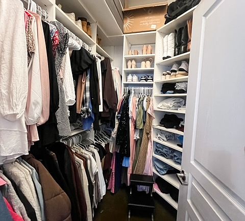 3rd image of 3000 Vanderbilt Pl APT 109