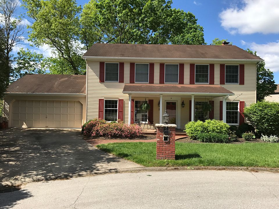 1st image of 9 Lynn Pl