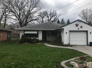 911 Myrtle Ave, Dixon, IL 61021