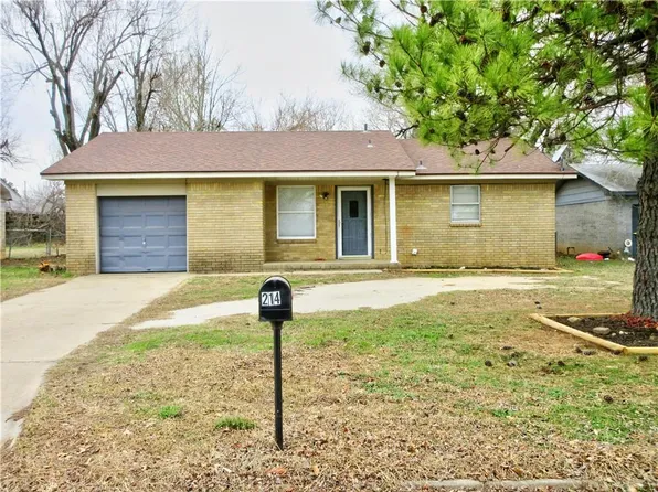 214 Linda Ln, Tecumseh, OK 74873