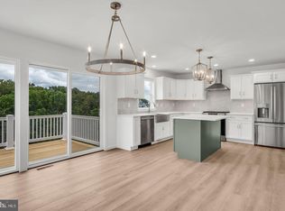 2147 S Autumn Chase Dr, Mechanicsburg, PA