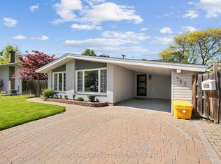 757 Garner Ave, Ottawa, ON K1V 6M5