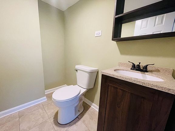 5th image of 2502 Pomo Ct