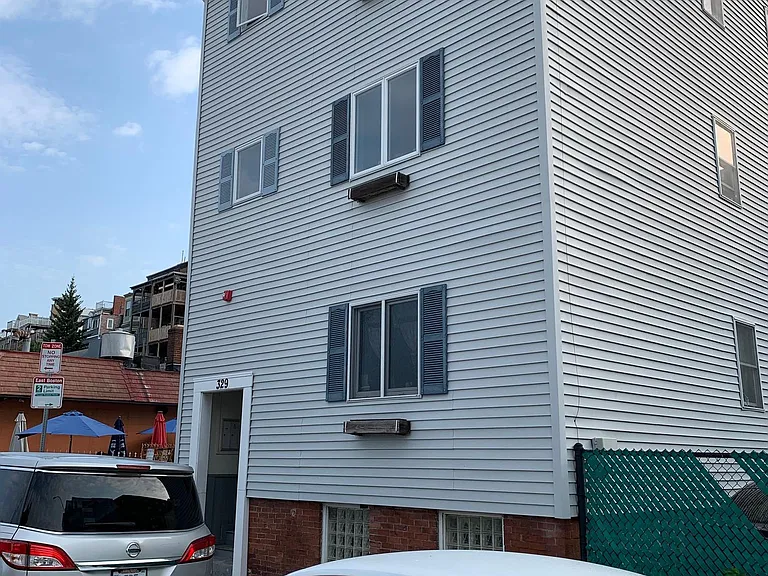329 Border St #3 — Photo 1