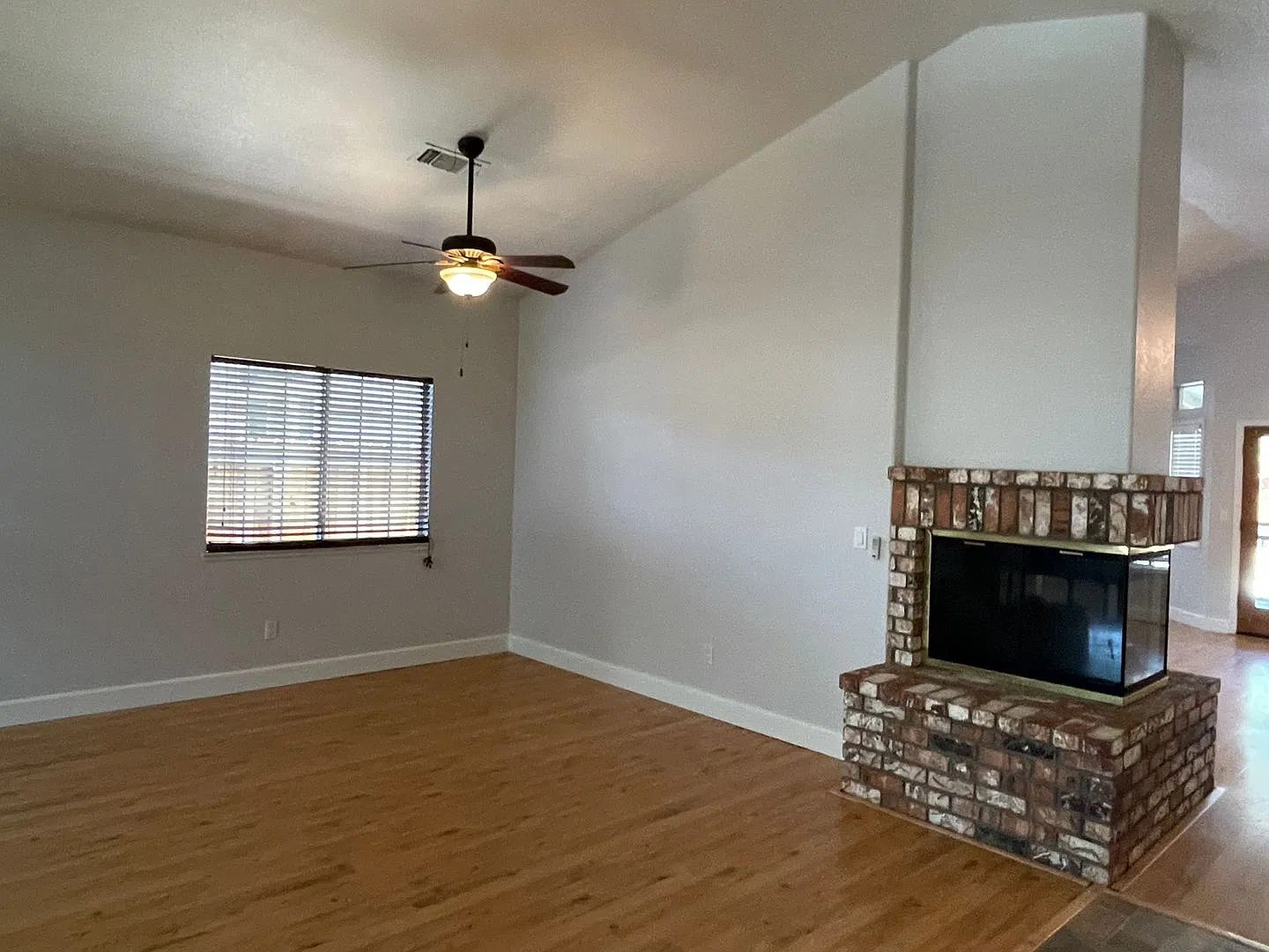 Nice Single Story, 3 Bed, 2 Bath, & 2 Car Garage In Rocklin! — Photo 3