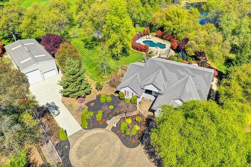 1st image of 8707 Glacial Pl