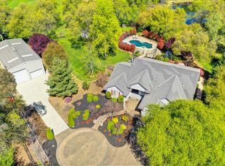 8707 Glacial Pl, Loomis, CA 95650