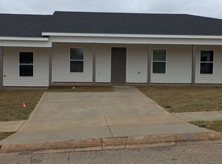 210 Charleston Dr, Enterprise, AL 36330