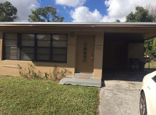 933 N Australian Ave, West Palm Beach, FL 33401