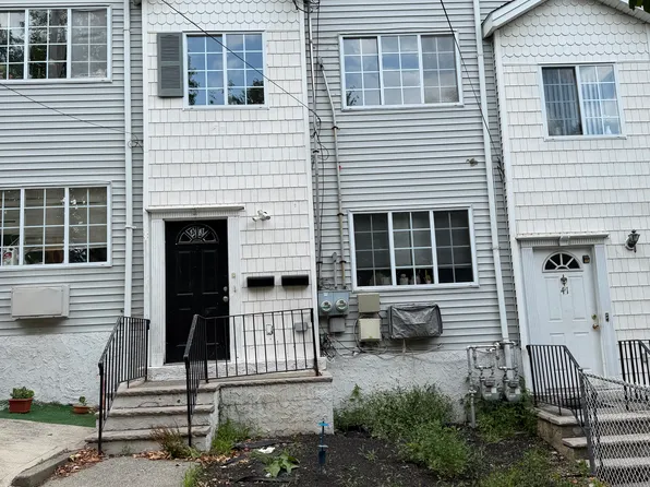 45 Benziger Avenue image 1 of 1