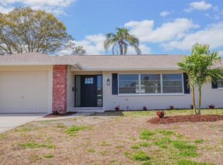 1948 Sky Dr, Clearwater, FL 33755