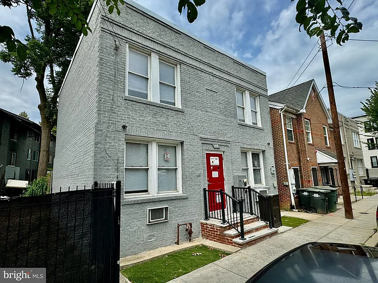 1858 Kendall St NE #2 — Photo 1