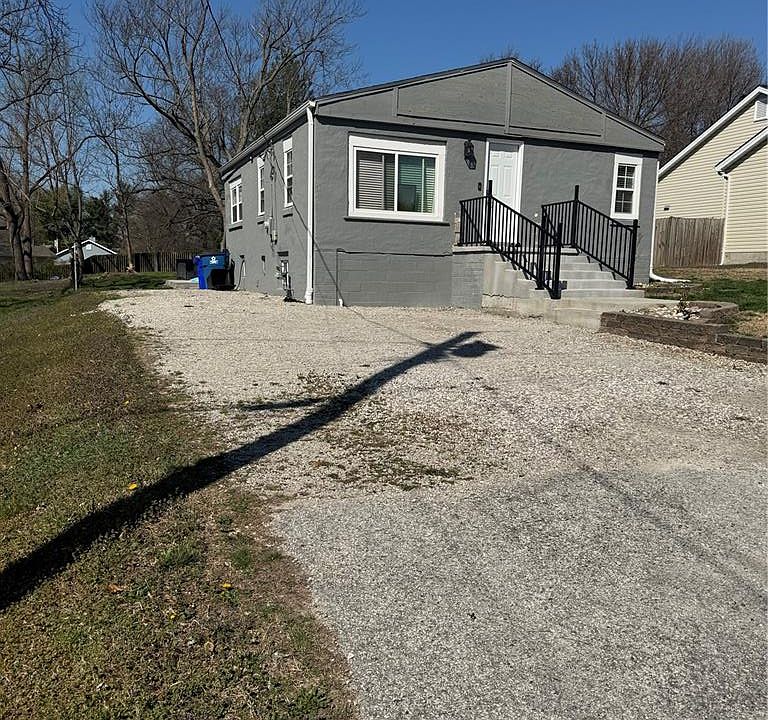 1st image of 3494 Ludlow Ave