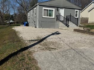 3494 Ludlow Ave, Bridgeton, MO 63044