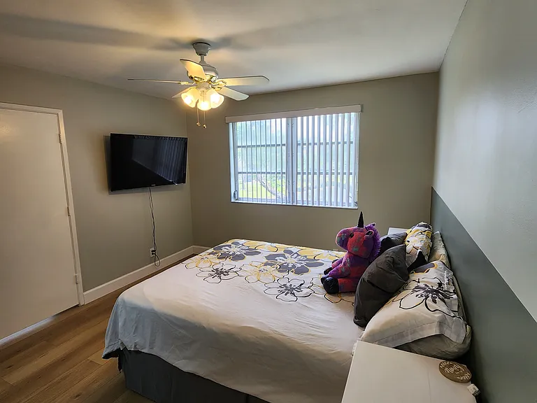 2228 N Cypress Bend Dr #307 — Photo 15