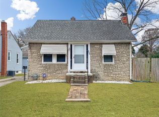 608 S 20th St, Belleville, IL 62226