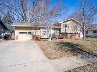 314 SE Uehlamar Dr, Ankeny, IA 50021