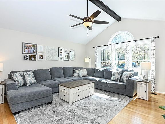 5th image of 3310 Dawn Ridge Ct