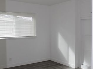 712 W Redondo Beach Blvd #1/2, Gardena, CA 90247