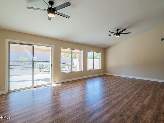 3rd image of 4143 E Milton Dr