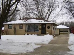 2420 26th St NW, Rochester, MN 55901