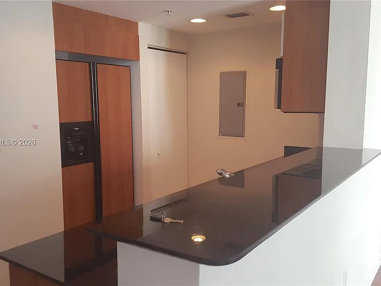 335 Biscayne Blvd #2106 — Photo 14