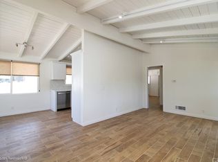 303 Marguerite Ave APT D, Corona Del Mar, CA 92625