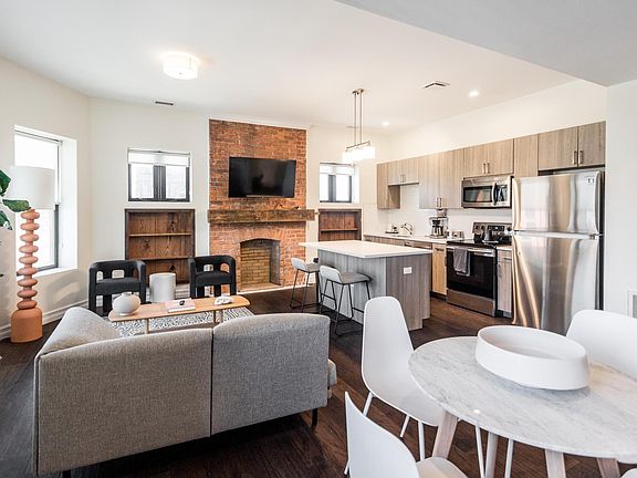 3rd image of 304 Erskine St #3A