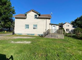 4333 S 6th St, Luna Pier, MI 48157