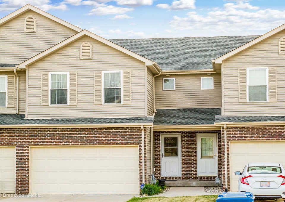 1st image of 2063 Summerfield Ln