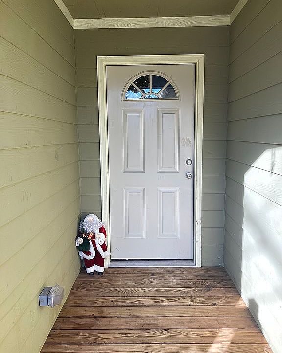 1st image of 1170 W Bailey Dr