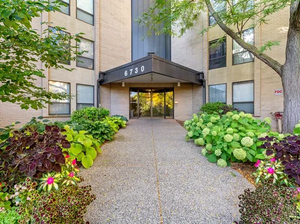 6730 Vernon Ave, Edina, MN