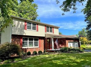 415 Andre Pl, Youngstown, NY 14174