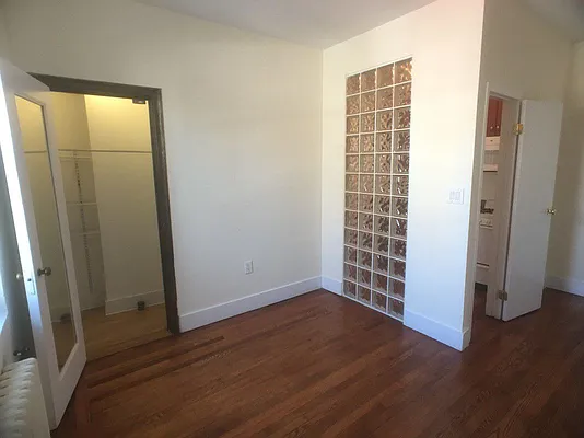 Rented by Connected Realty Group | media 3