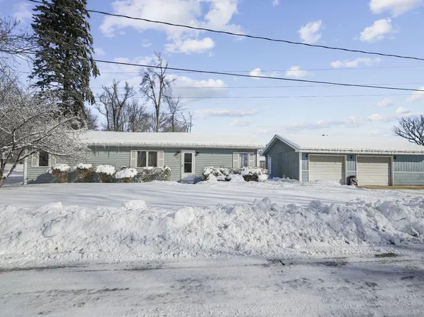 N1104 Spruce ROAD, Genoa City, WI 53128