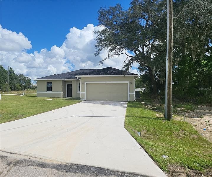 1st image of 120 Zinnia Ln W