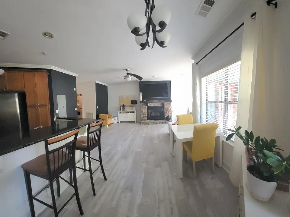 9 Kenilworth Knls