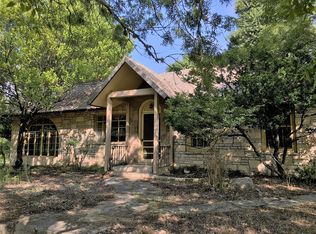 280 Elm Pass Rd, Center Point, TX 78010