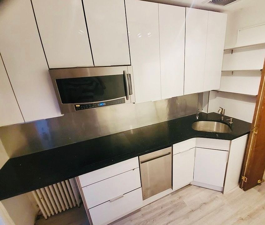 2nd image of 43 Charles St #4F