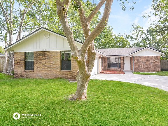 3rd image of 2382 Dundee Ct E #3