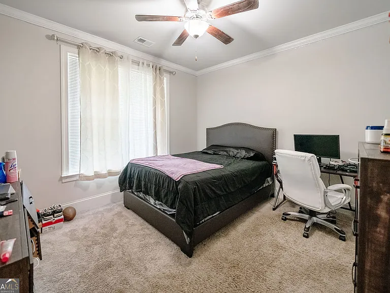337 Caledonia Ct — Photo 7